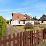 Neues Haus ,11 Betten, Völlmöbliert Mit Parkplätzen, Garage Und Garten Apartment *